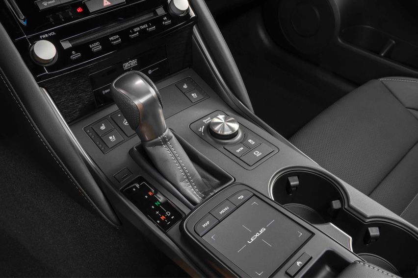 2022 Lexus IS 500 F Sport Performance transmission