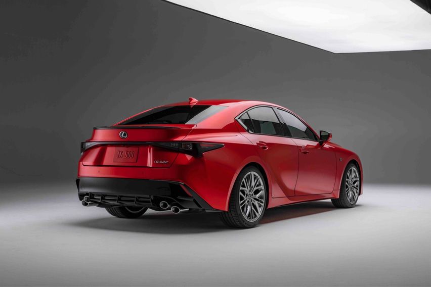 2022 Lexus IS 500 F Sport Performance specs
