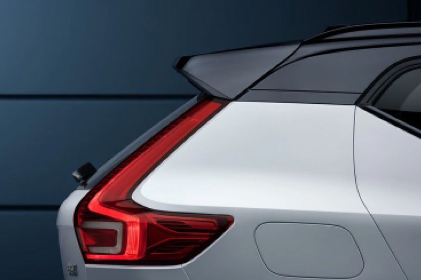  XC40 PHEV taillight