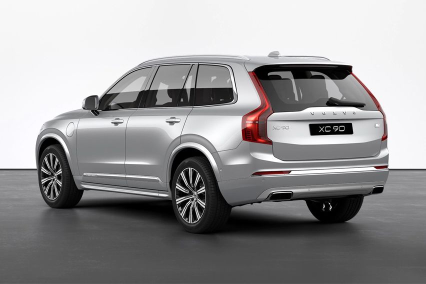 2021 Volvo XC90 rear