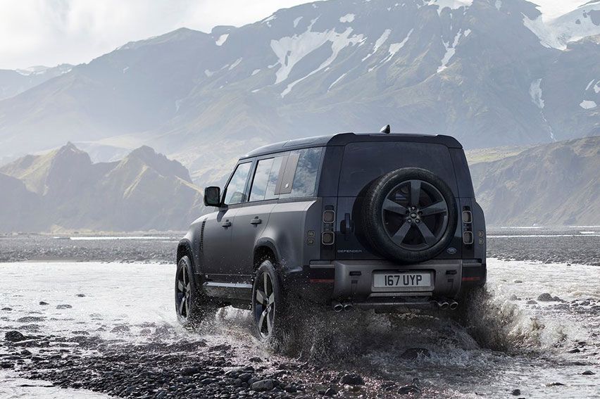 Land Rover Defender V8 2022