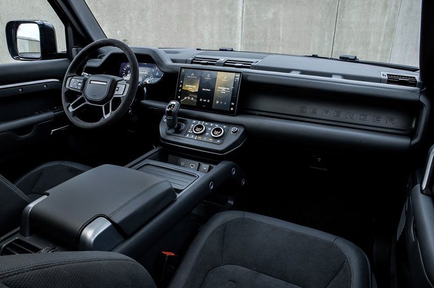 Land Rover Defender V8 2022