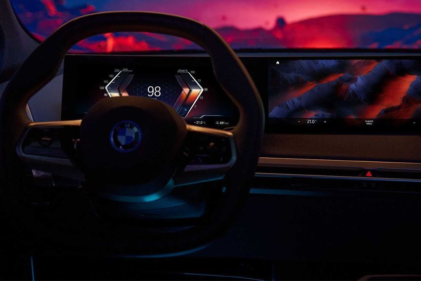 BMW unveils next-gen user experience with iDrive 8 