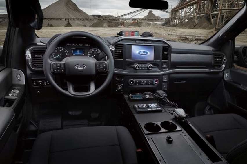 2021 F-150 Police Responder cabin
