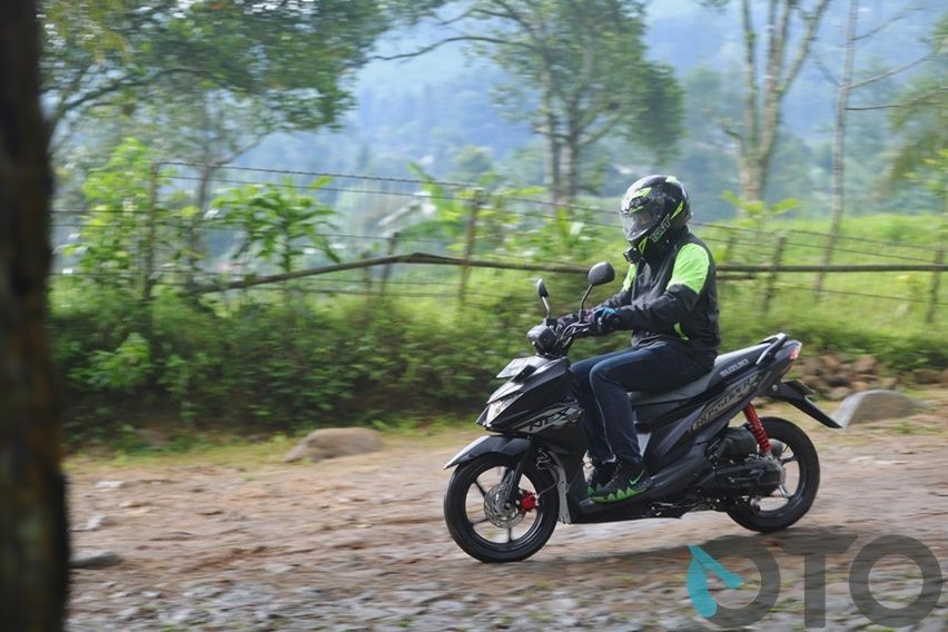 Test ride Suzuki Nex Crossover