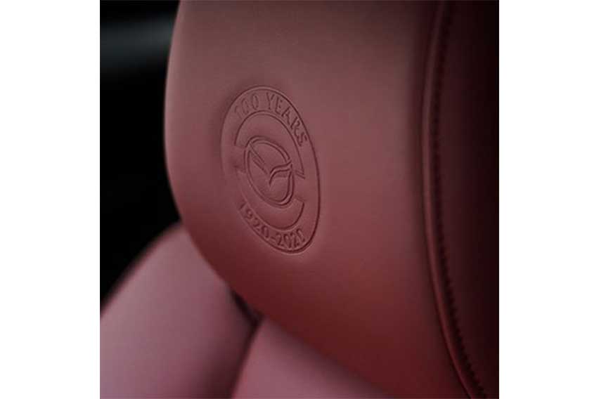 Mazda MX-5 100th Anniversary Special Edition badge