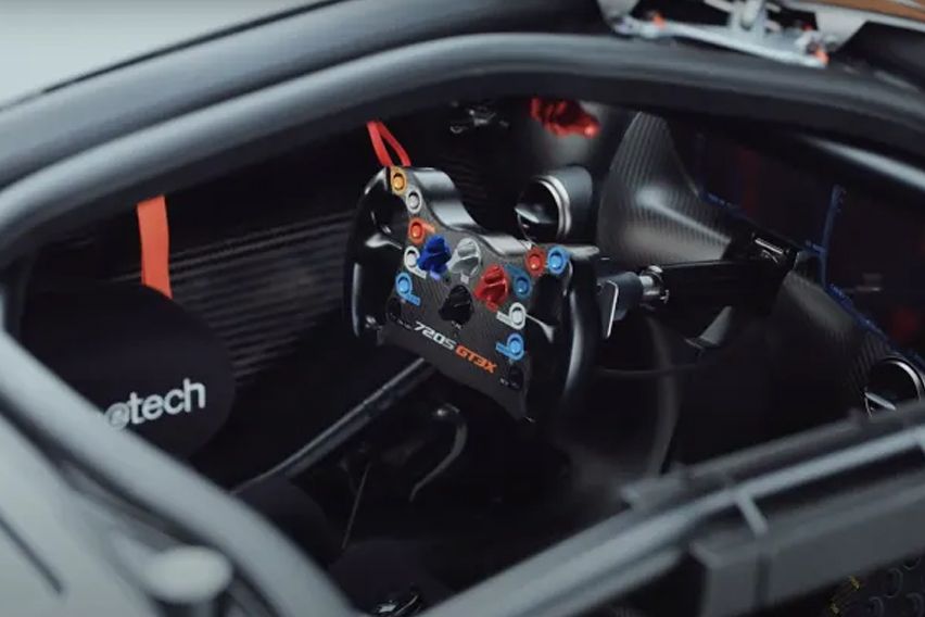 McLaren 720S GT3X features