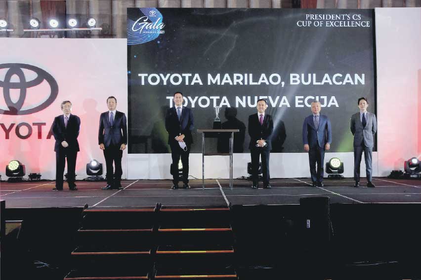 Toyota PH Gains 19th Consecutive 'triple Crown,' Awards Top Dealerships