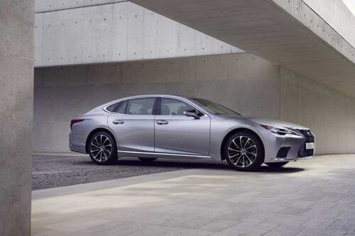Lexus cars available with financing packages this Oct.