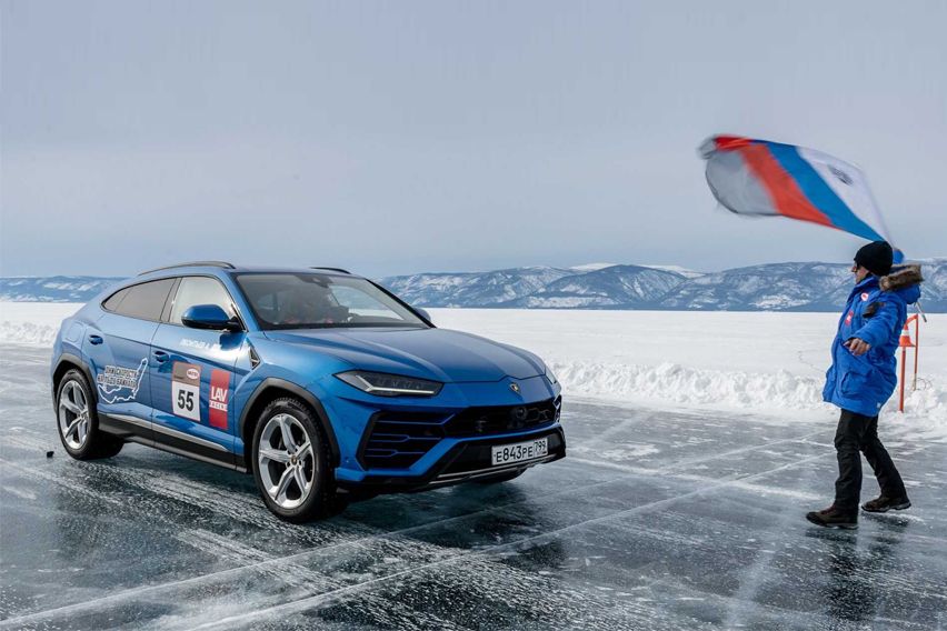 Lamborghini Urus ice top-speed test