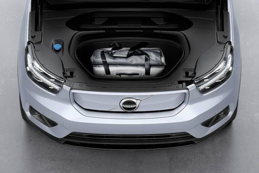 Volvo Thailand lineup gets XC40 Recharge EV boot space
