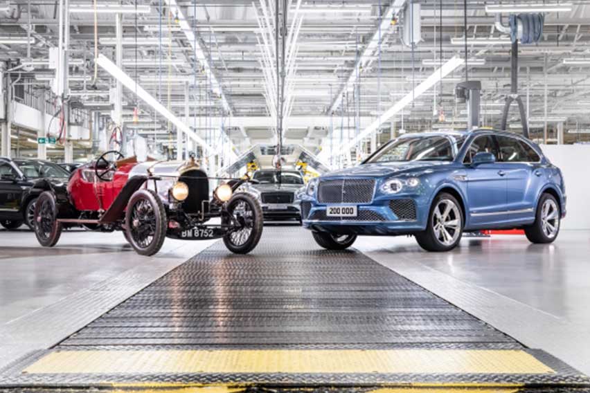 A Bentley Bentayga Hybrid is the marque's 200,000th vehicle