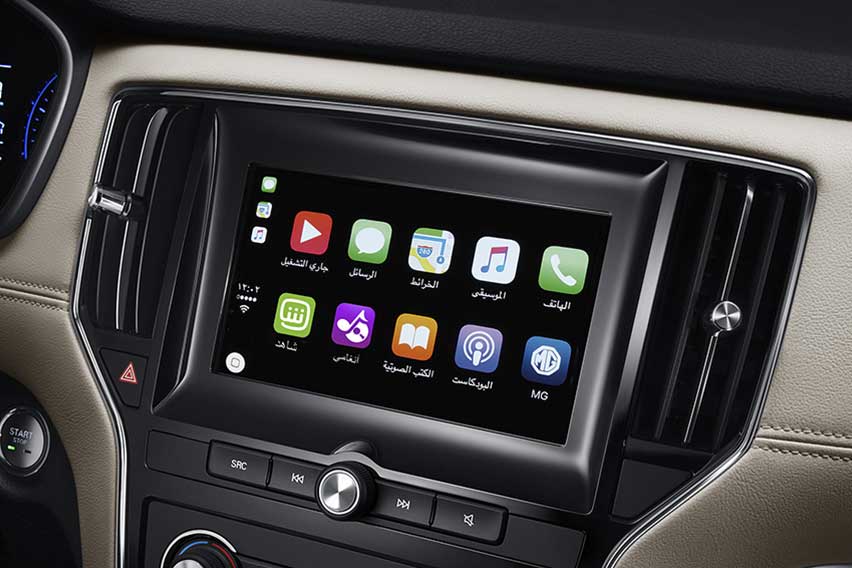 MG RX5 multimedia display