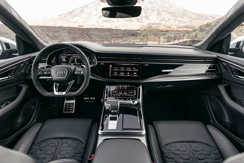 All-new 2021 Audi RS Q8 interior