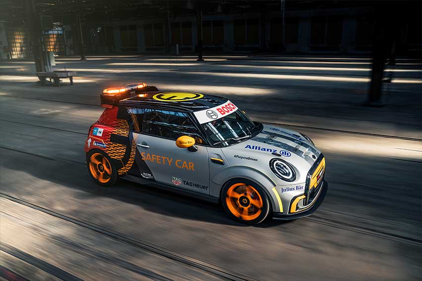 Mini Electric Pacesetter inspired by JCW