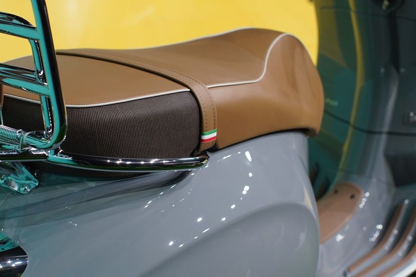 Vespa Primavera Picnic