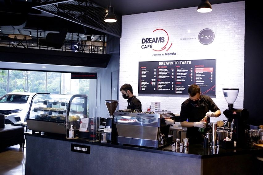 Dreams Cafe powered by Honda