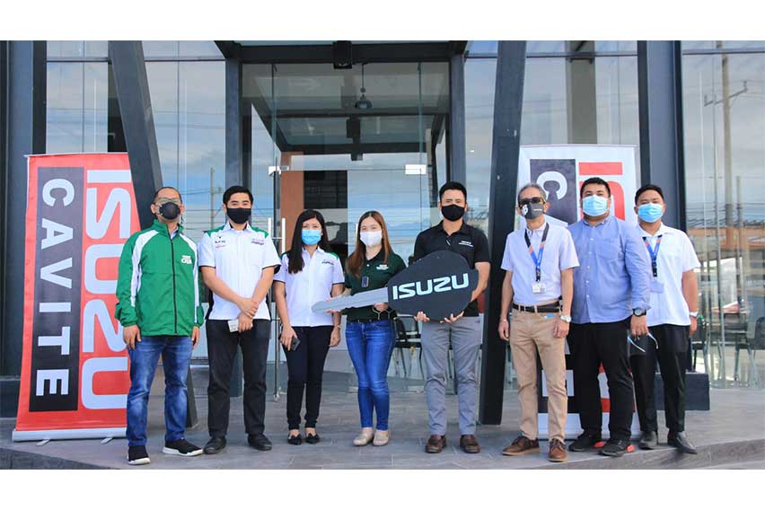 Isuzu turnover ceremony with Castrol