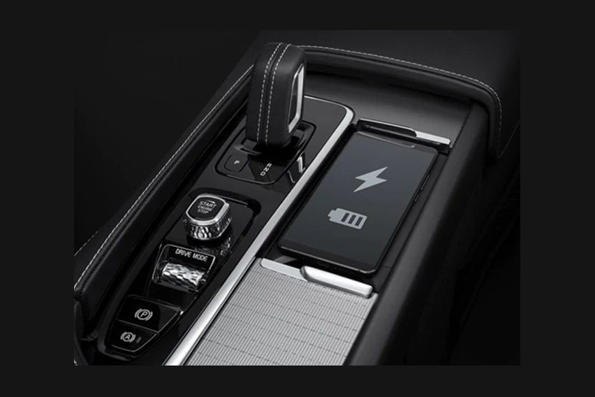 2021 Volvo XC90 engine