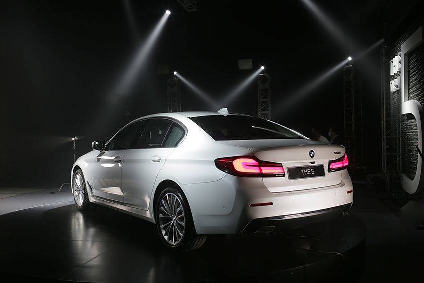 BMW 530i Opulence