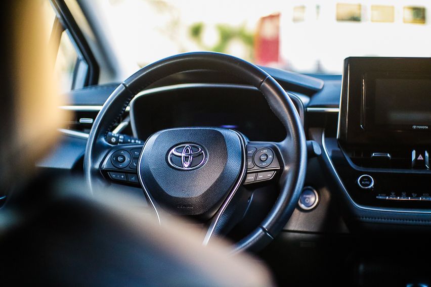 2019 Toyota Corolla Altis INterior steering wheel