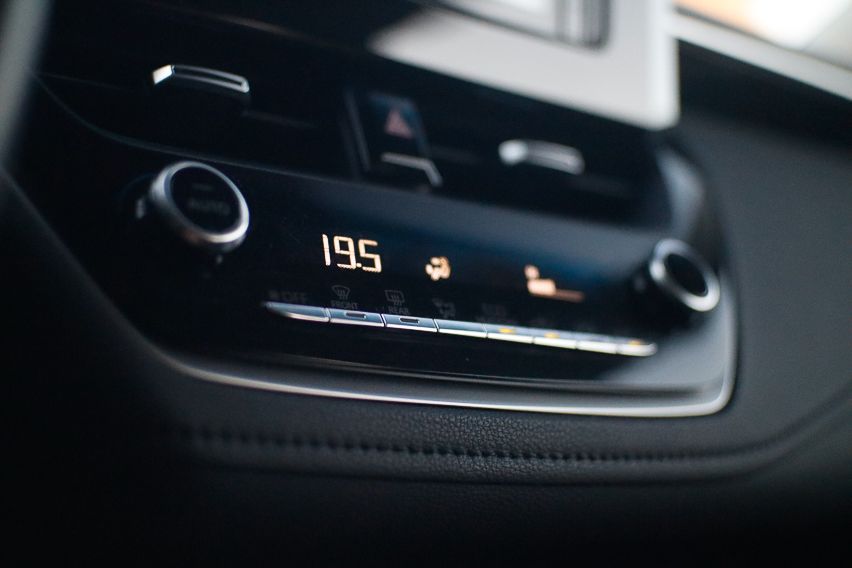 2019 Toyota Corolla Altis Interior CLimate