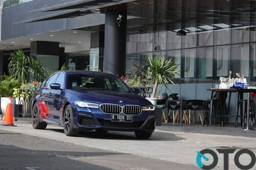 First Drive BMW 520i M Sport, Memiliki Jabatan Eksekutif Tak Melulu Harus Tampil Kaku