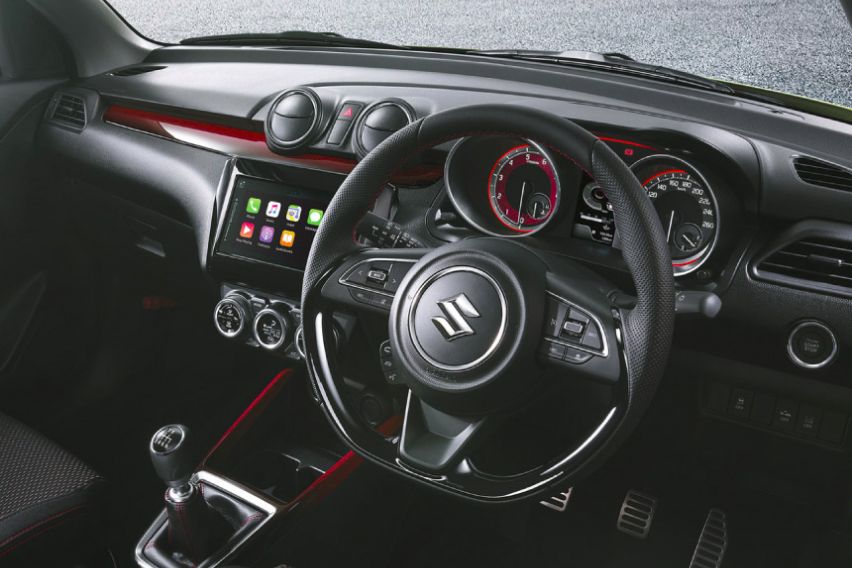 Suzuki Swift Sport cabin