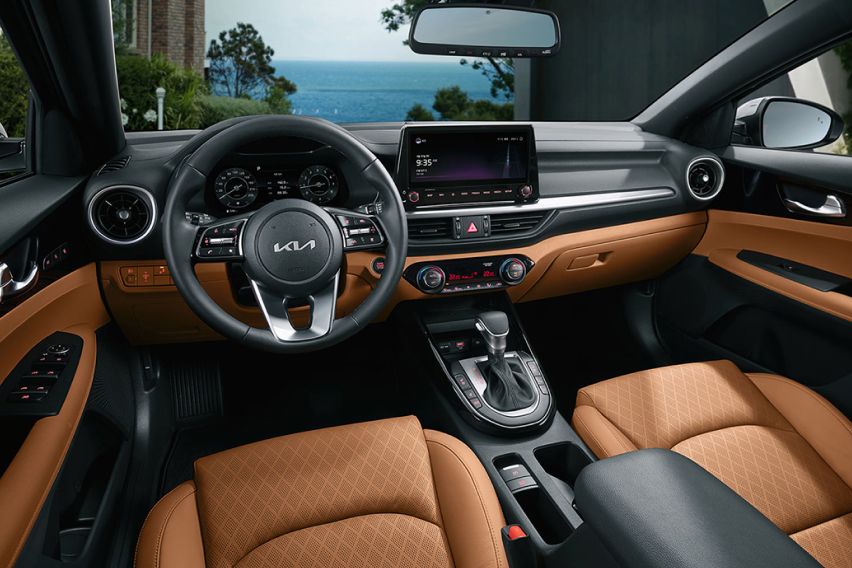 2021 K3 facelift INTERIOR