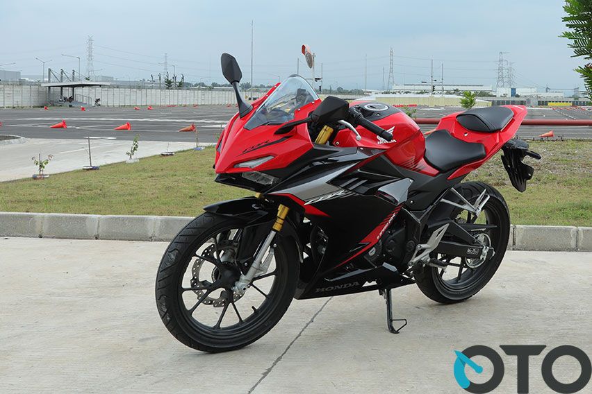Honda CBR150R