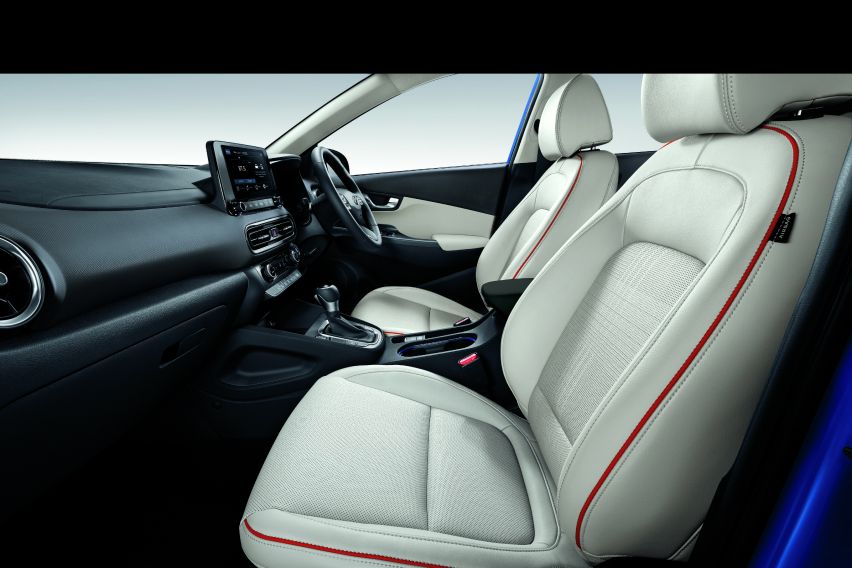 2021 Hyundai Kona interior