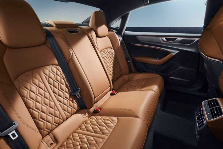 2021 Audi A7L cabin