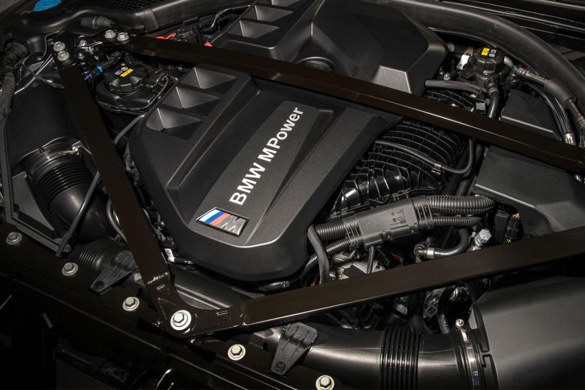 M3 Competition xDrive and M4 Competition xDrive ENGINE