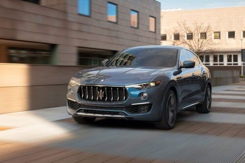 Lebarkan Lini Elektrifikasi ke Segmen SUV, Maserati Hadirkan Levante Hybrid