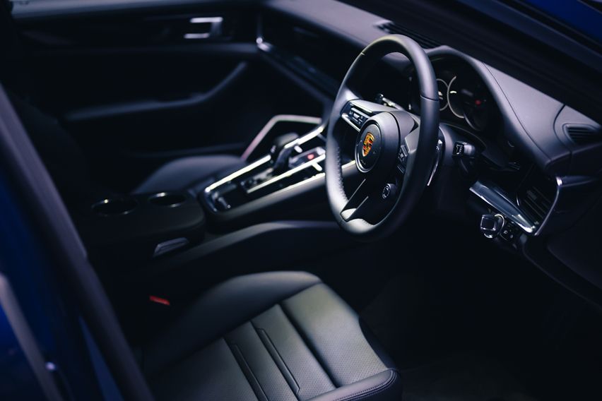 2021 Porsche Panamera cabin