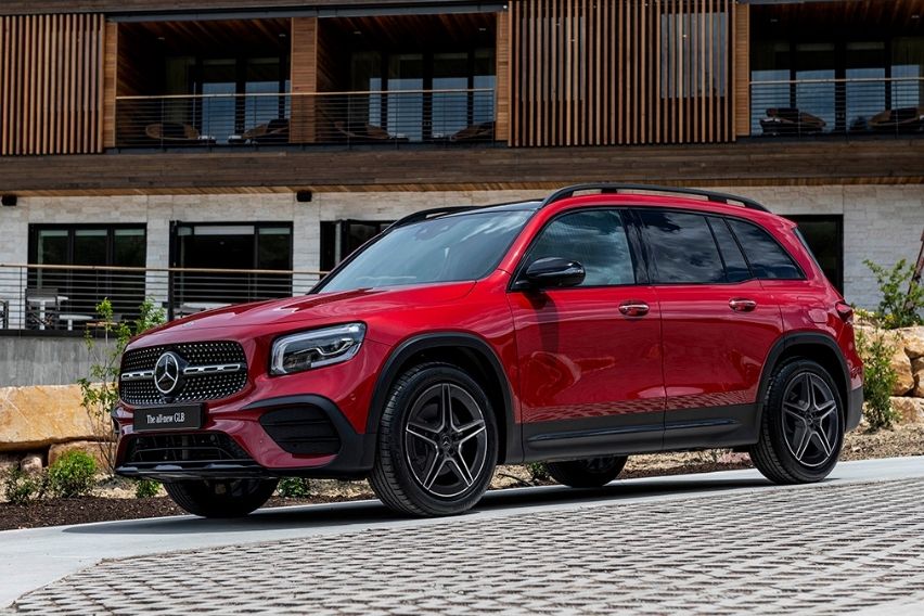 2021 Mercedes-Benz GLB profile