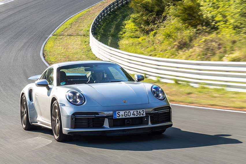 Porsche 911 Turbo S named 2021 World Performance Car