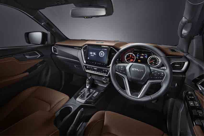 2021 Isuzu D-Max cabin