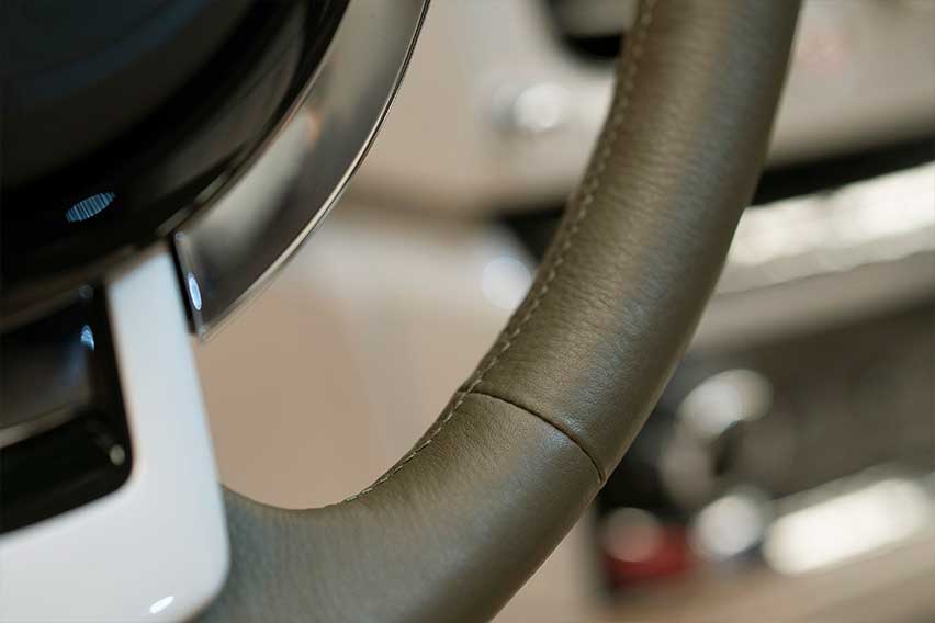 Rolls-Royce Phantom Oribe Steering Wheel