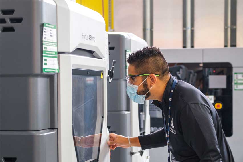 General Motors Additive Manufacturing Engineer Pedro Ledezma at Additive Industrialization Center