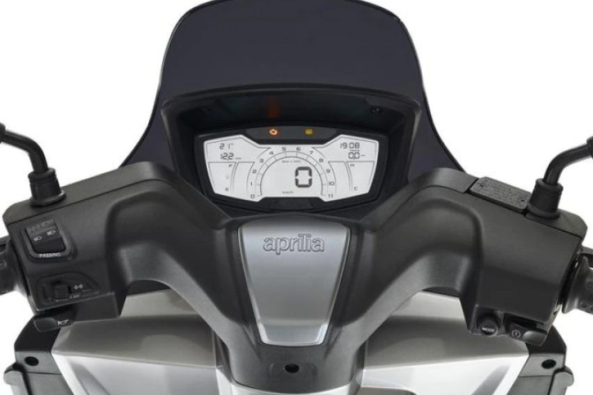 Aprilia instrument cluster