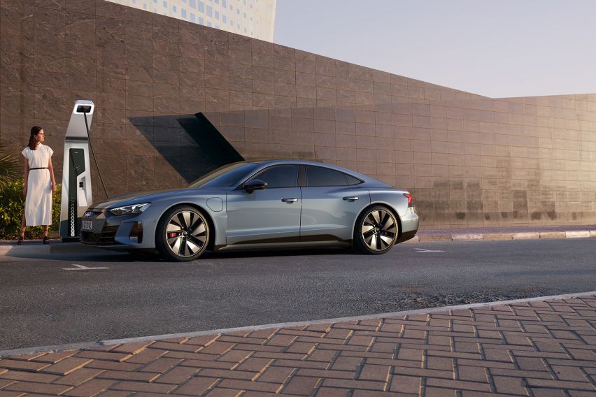 Audi e-tron GT charging