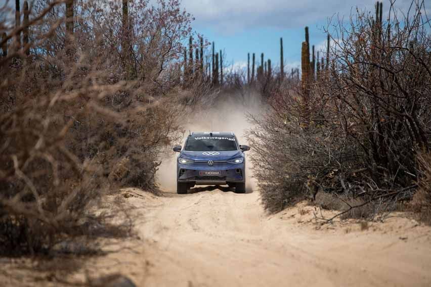 Volkswagen ID.4  front