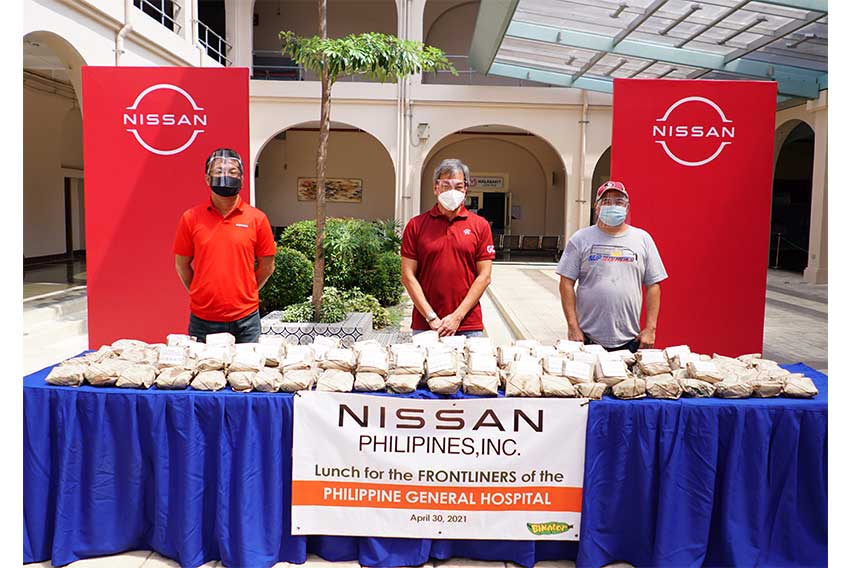 Nissan PH donates 4,000 meal packs to PGH frontliners