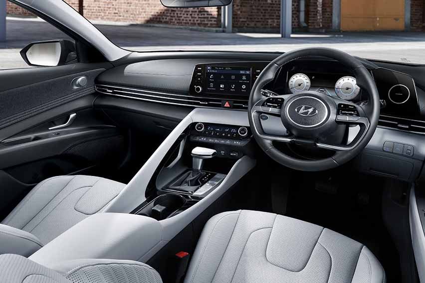 2021 Hyundai Elantra features