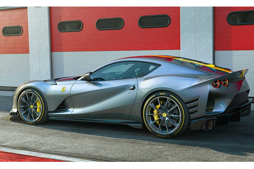 Ferrari 812 Competizione