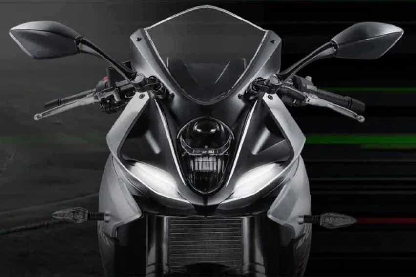 2021 Benelli Tornado 302R front