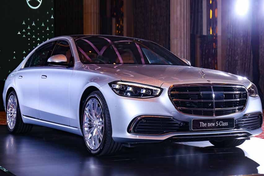 Mercedes-Benz S 450 4Matic Luxury exterior