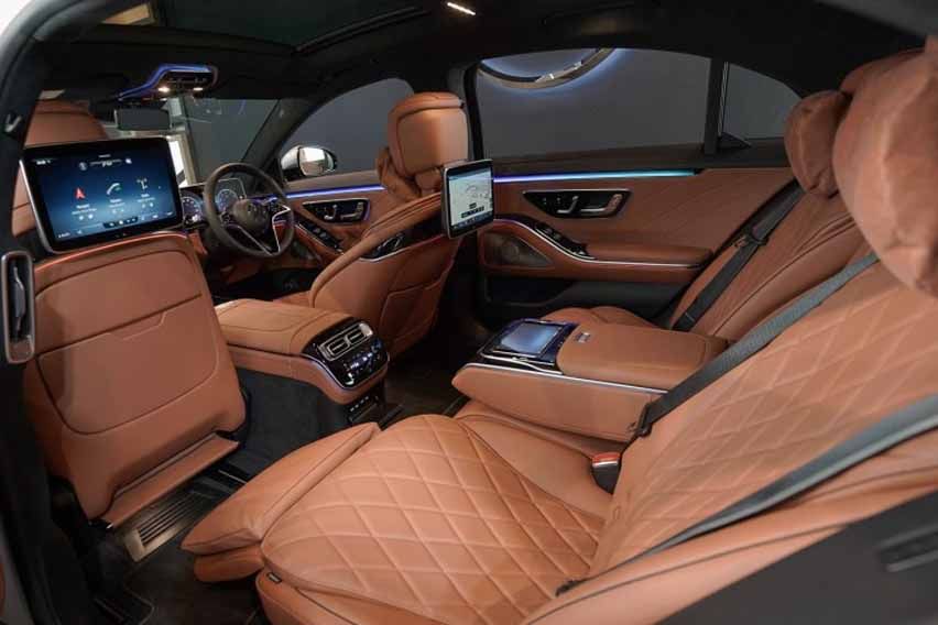 Mercedes-Benz S 450 4Matic Luxury rear cabin