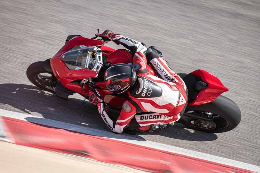 Ducati Panigale V4 capabilities 